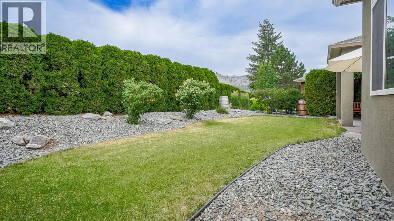 6833 MEADOWS Drive Unit# 28