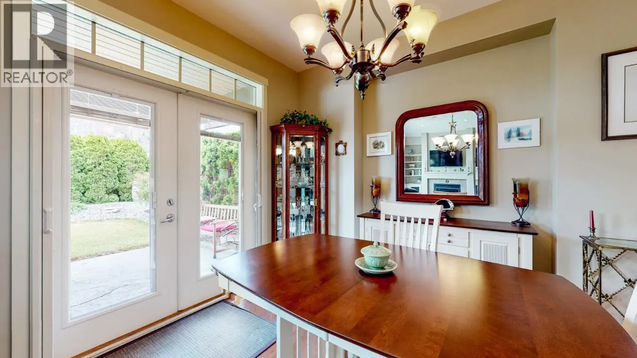 6833 MEADOWS Drive Unit# 28