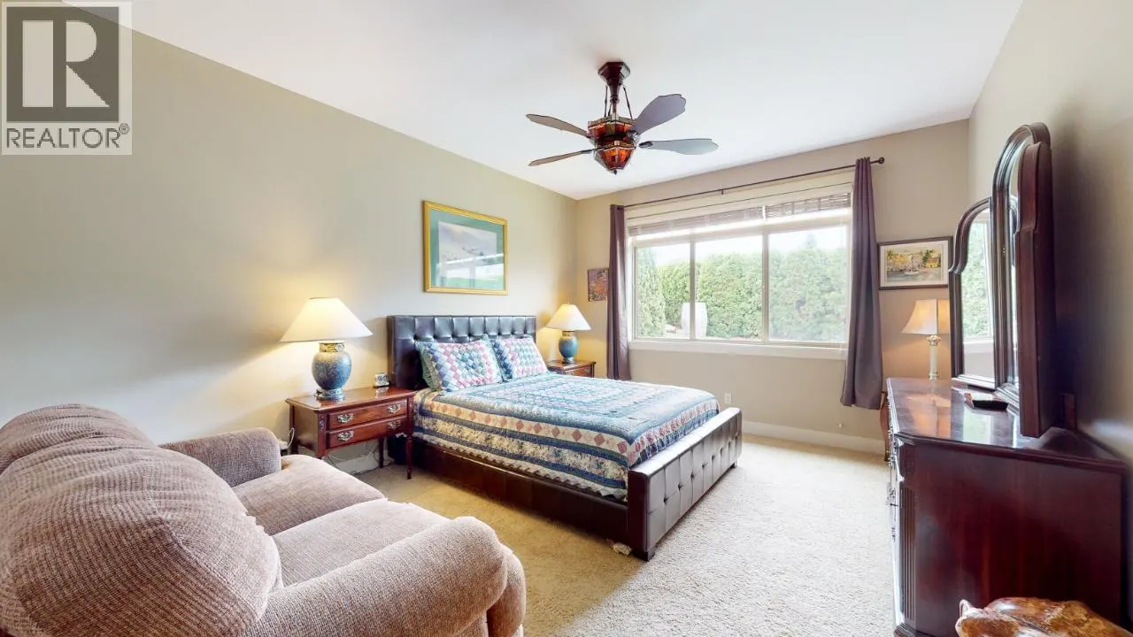 6833 MEADOWS Drive Unit# 28