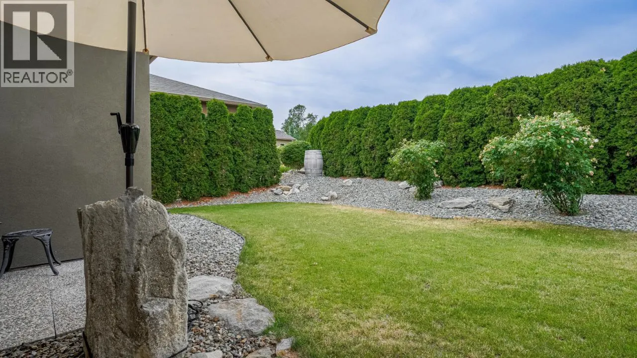 6833 MEADOWS Drive Unit# 28
