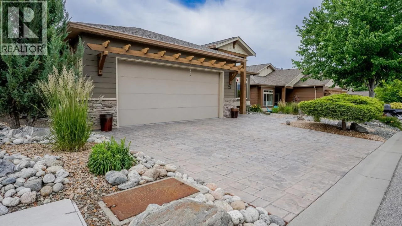 6833 MEADOWS Drive Unit# 28