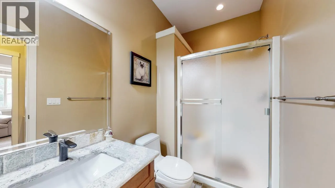 6833 MEADOWS Drive Unit# 28