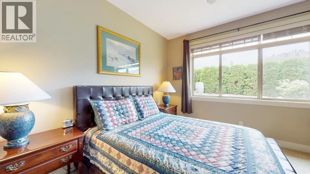 6833 MEADOWS Drive Unit# 28