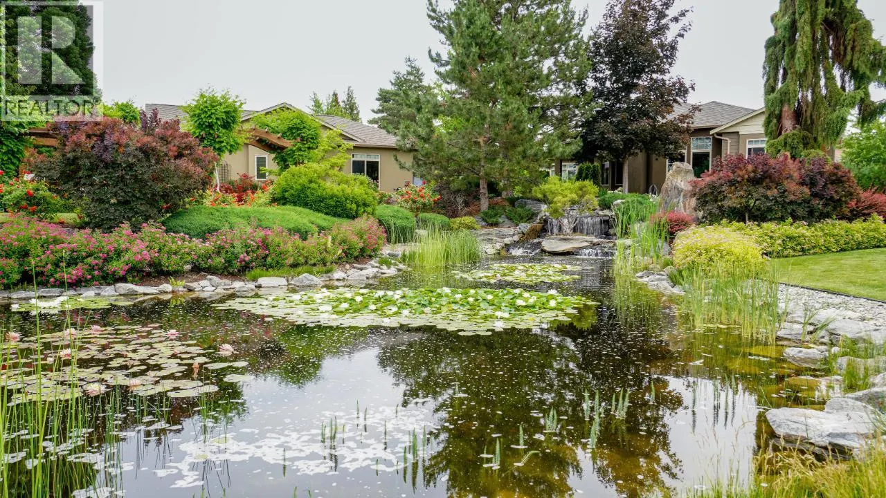 6833 MEADOWS Drive Unit# 28