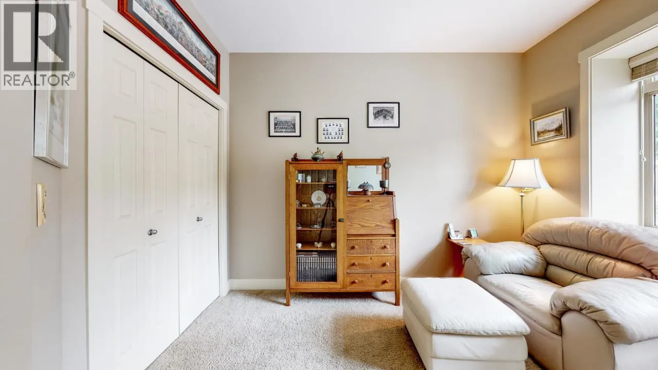 6833 MEADOWS Drive Unit# 28