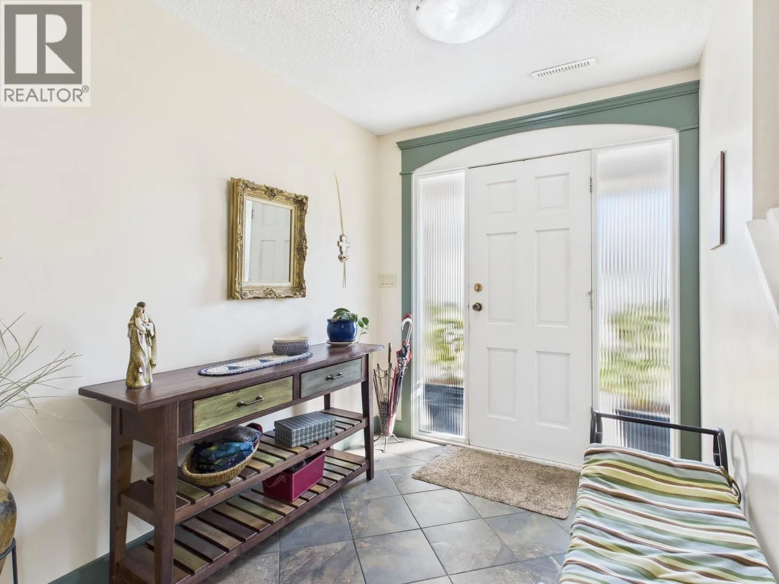 28 Finch Crescent