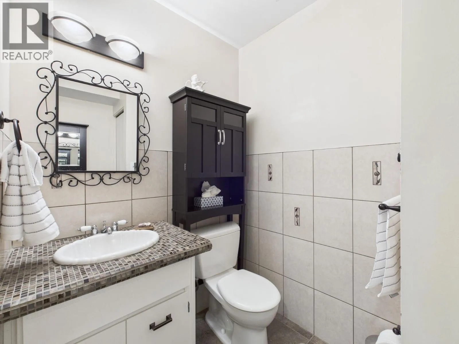 28 Finch Crescent