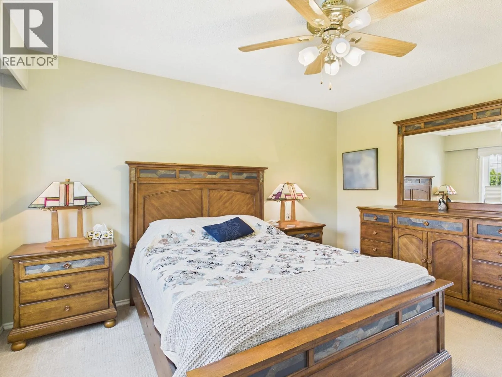 28 Finch Crescent