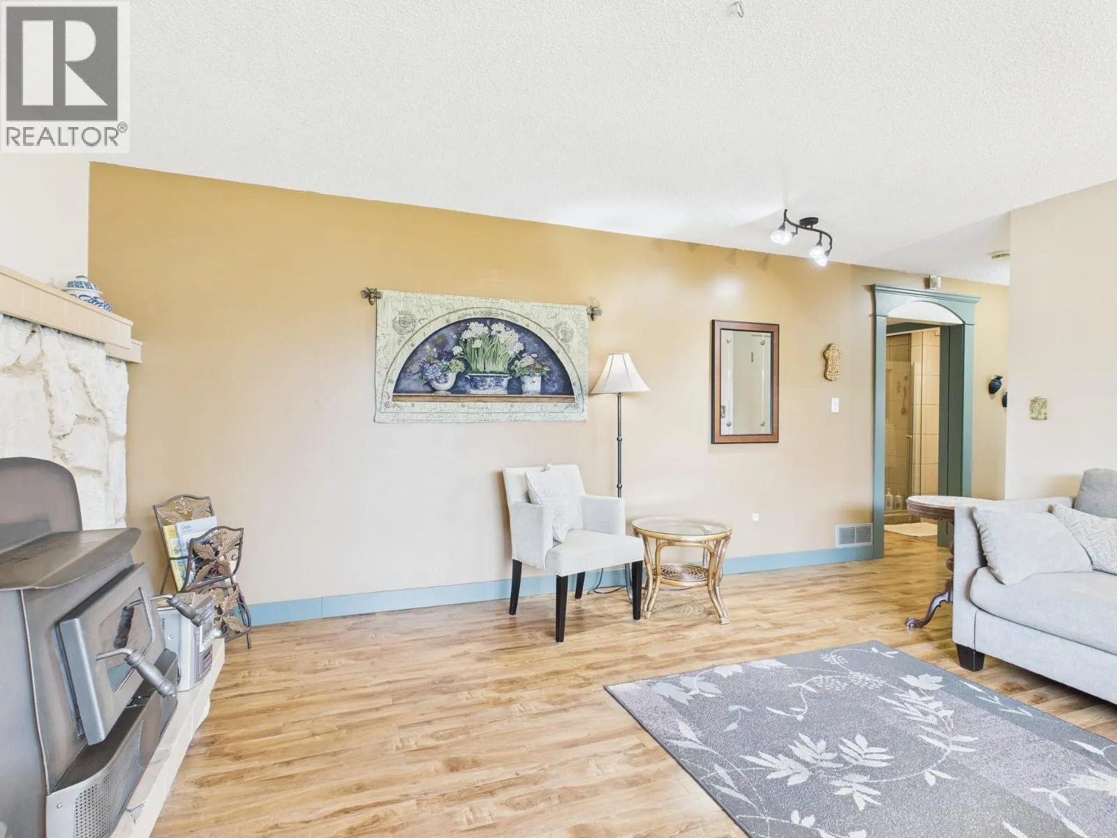 28 Finch Crescent
