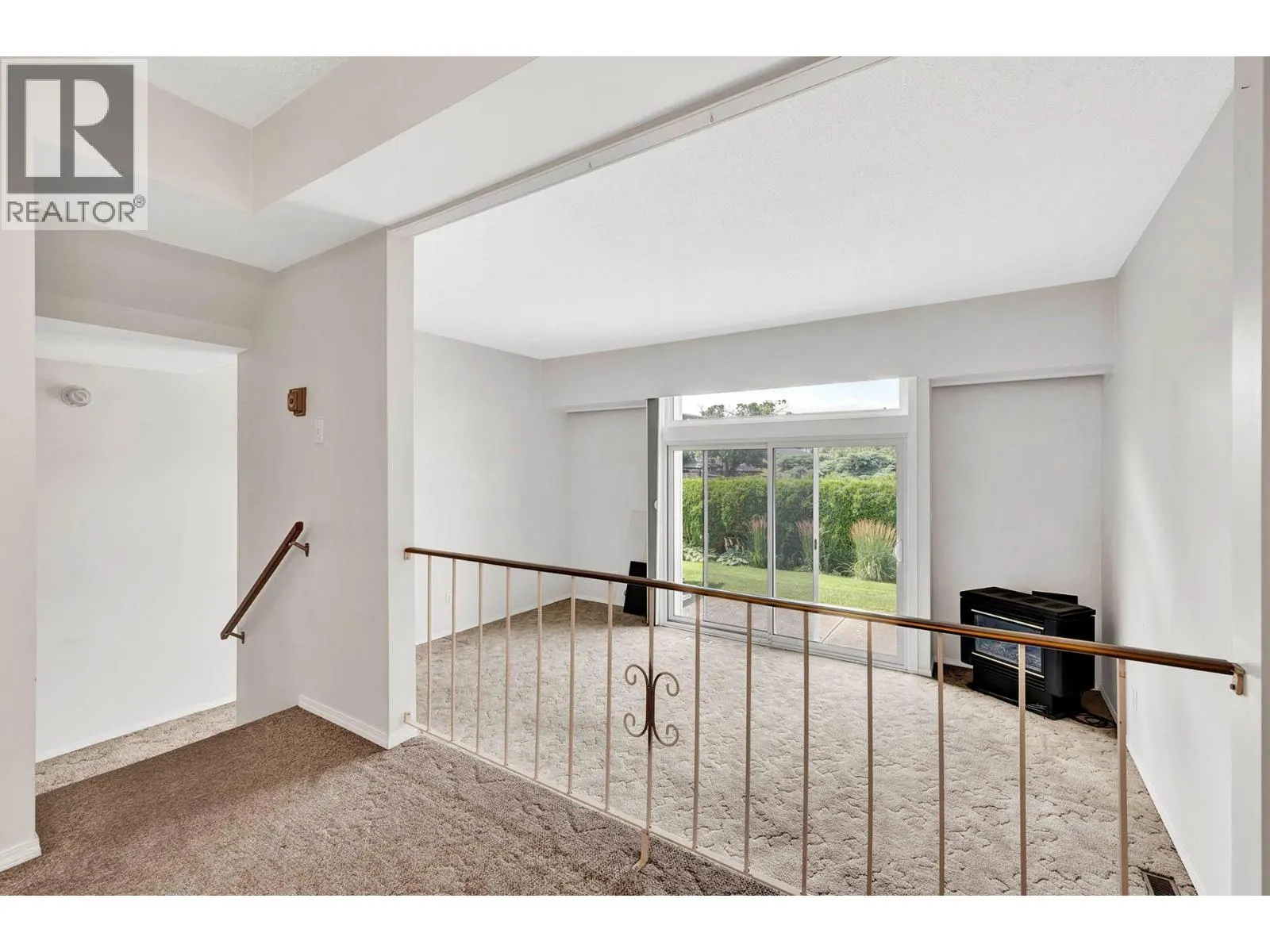 1980 GLENWOOD Drive Unit# 11