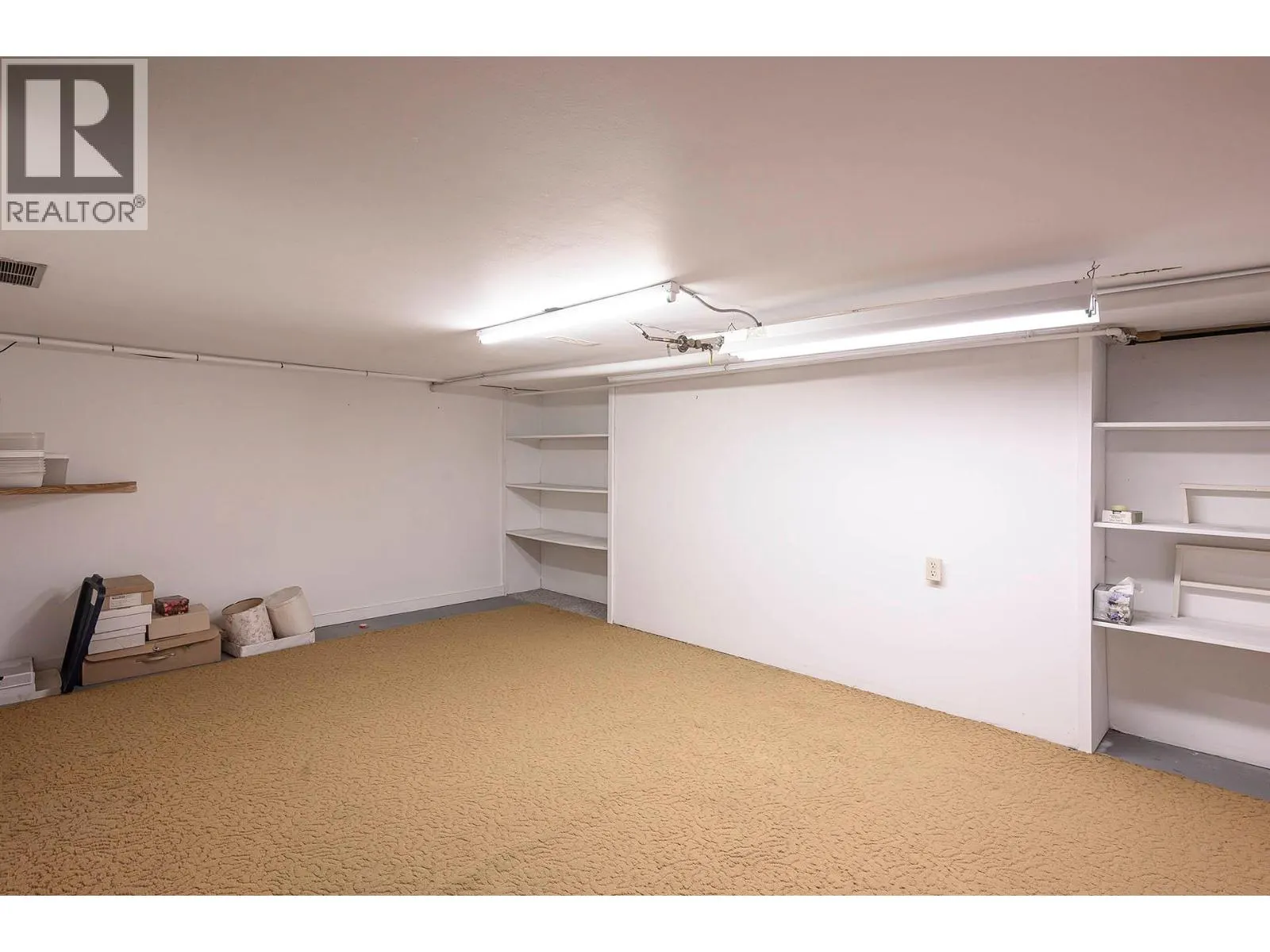 1980 GLENWOOD Drive Unit# 11