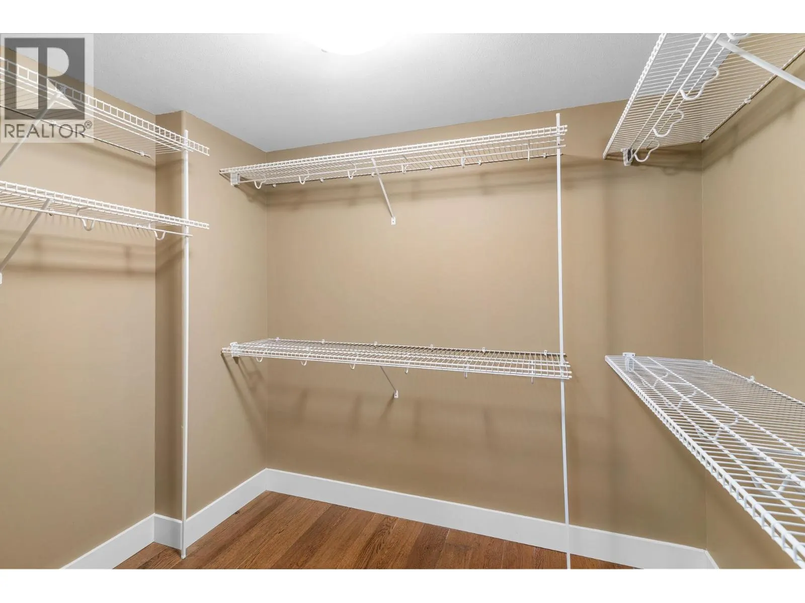 4350 Ponderosa Drive Unit# 108