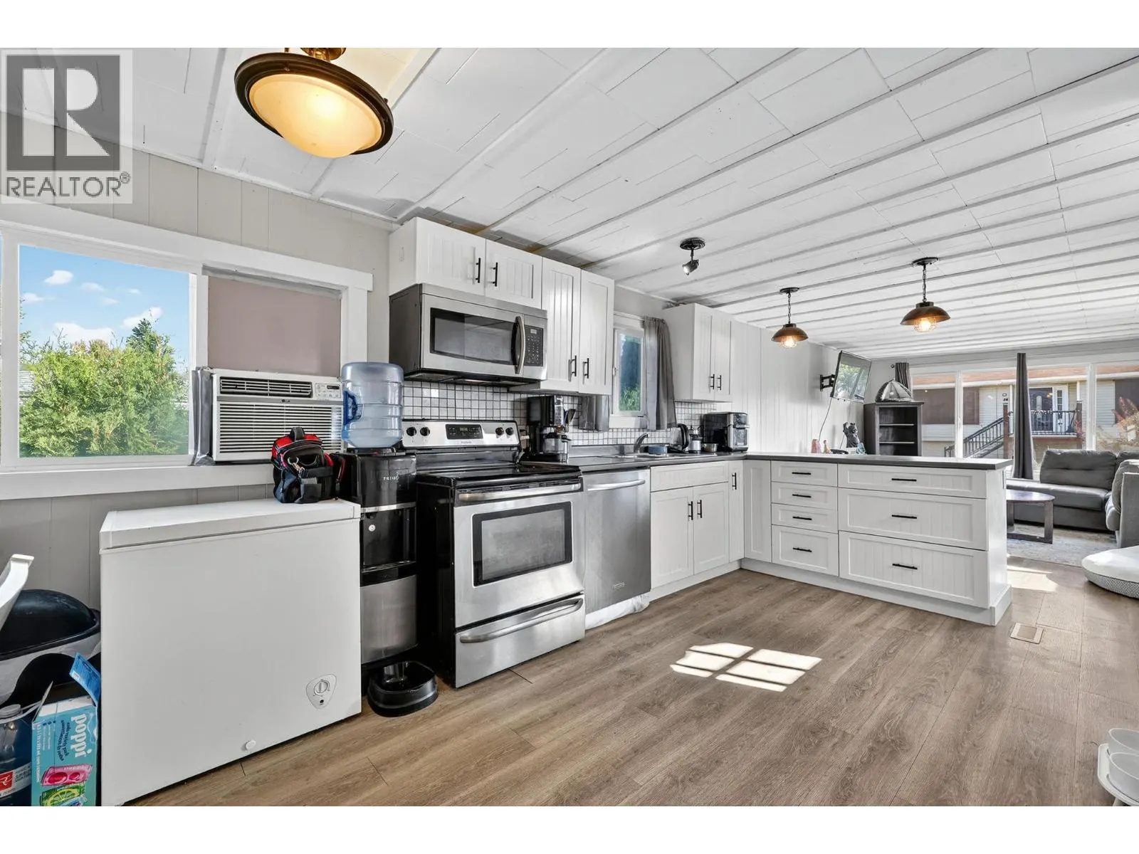 8945 HWY 97N Unit# 34