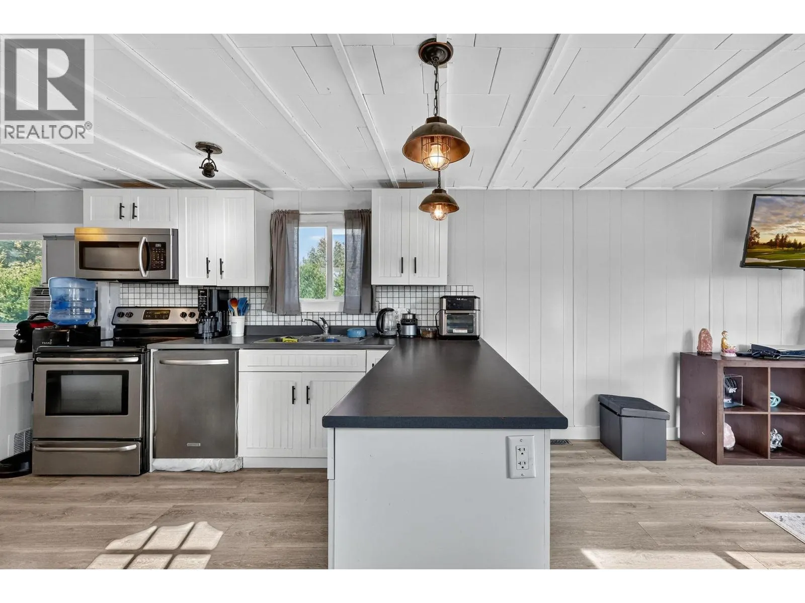 8945 HWY 97N Unit# 34