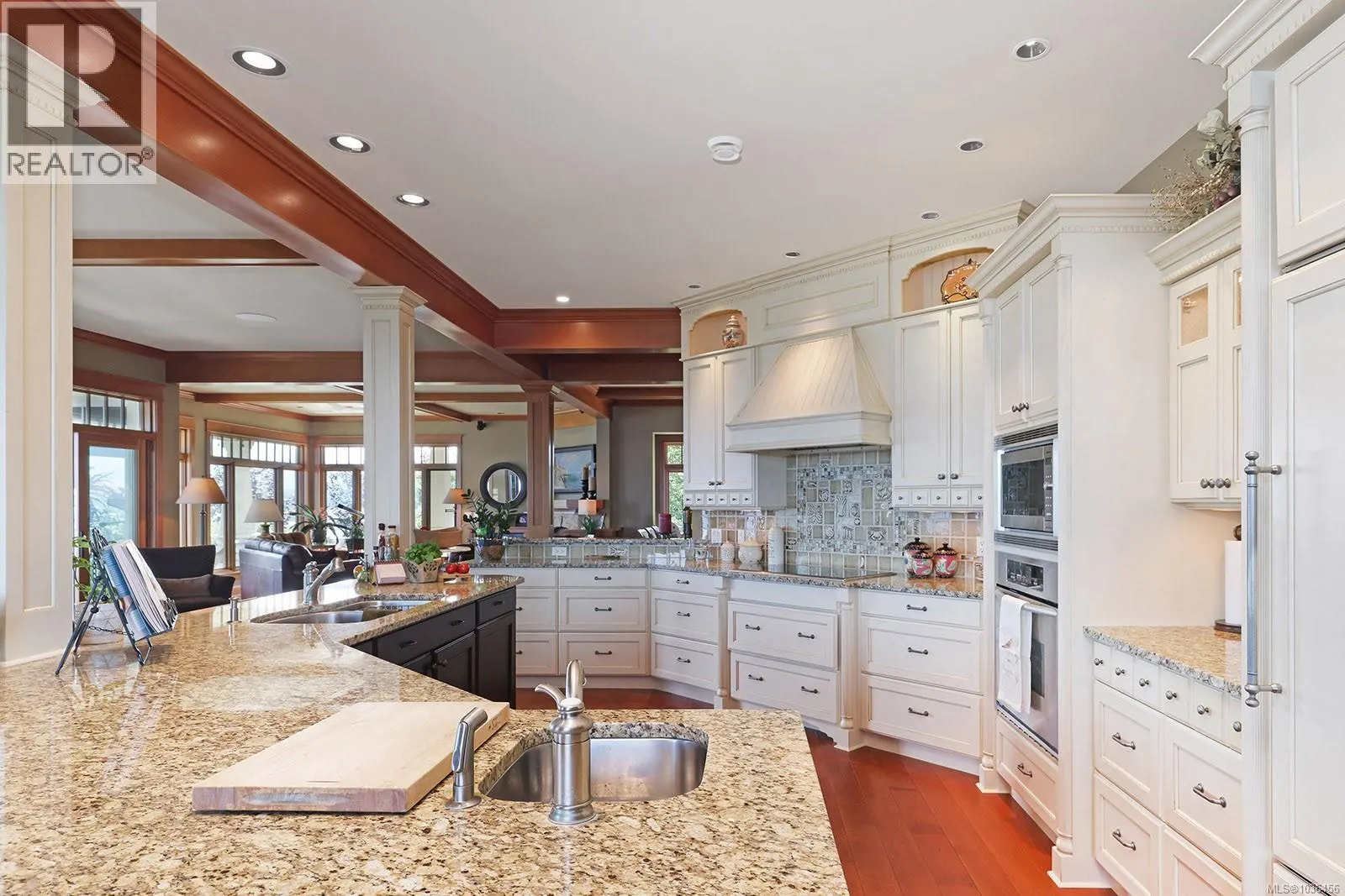 1133 Yates Rd