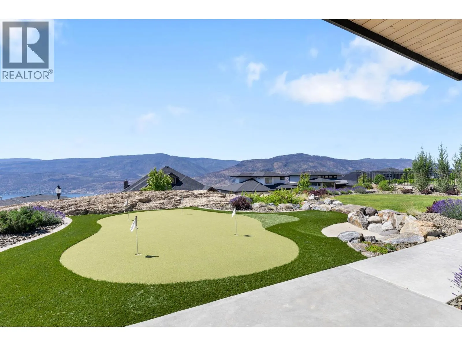 1462 Rocky Point Drive