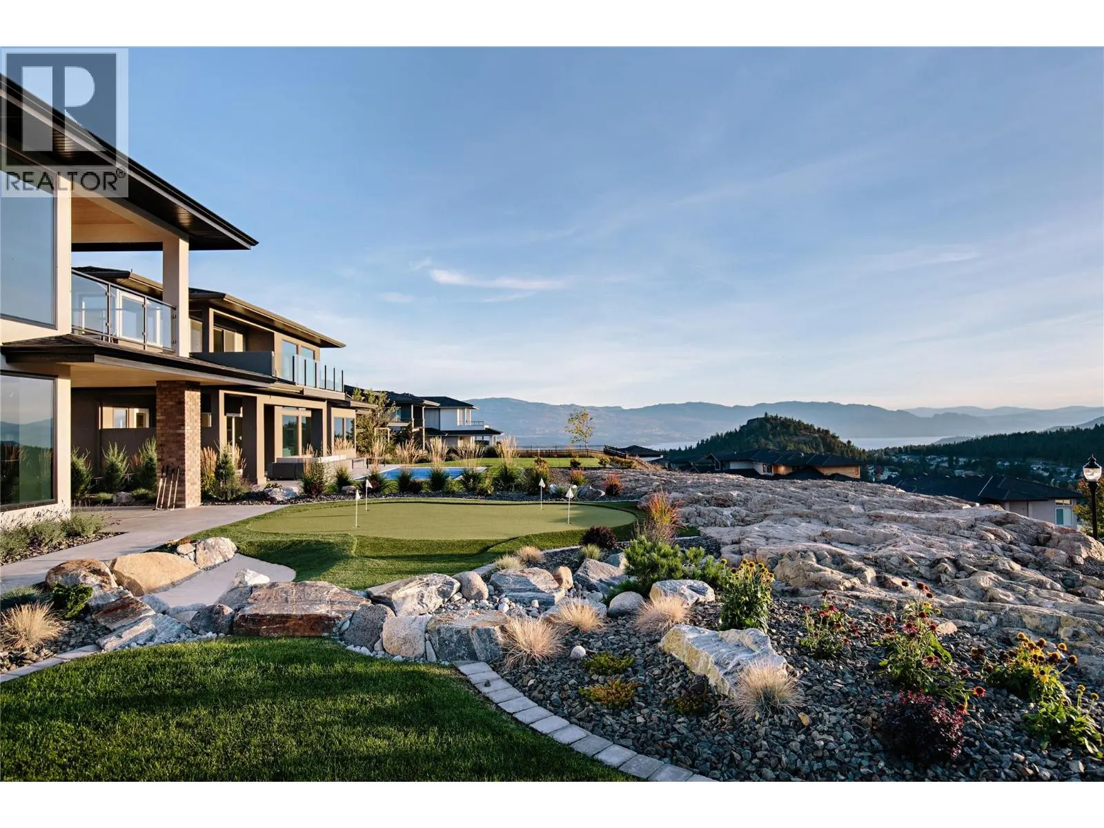 1462 Rocky Point Drive