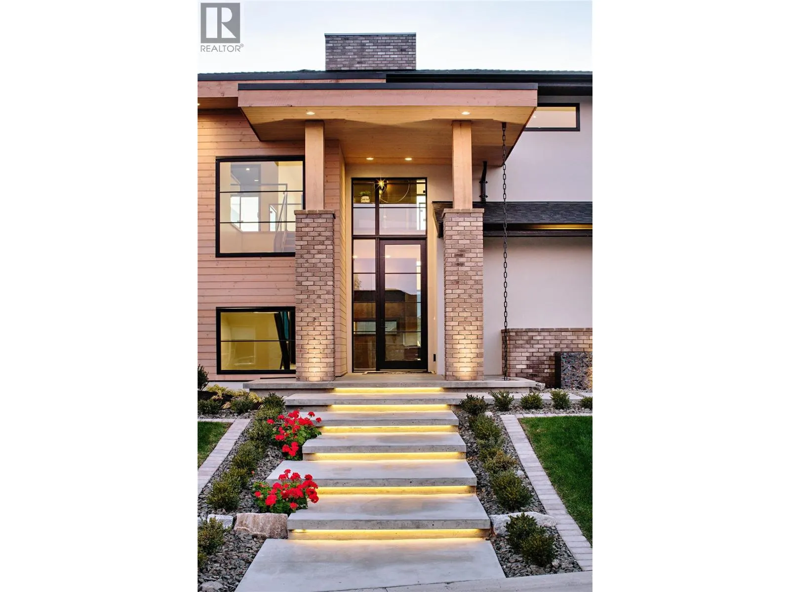 1462 Rocky Point Drive