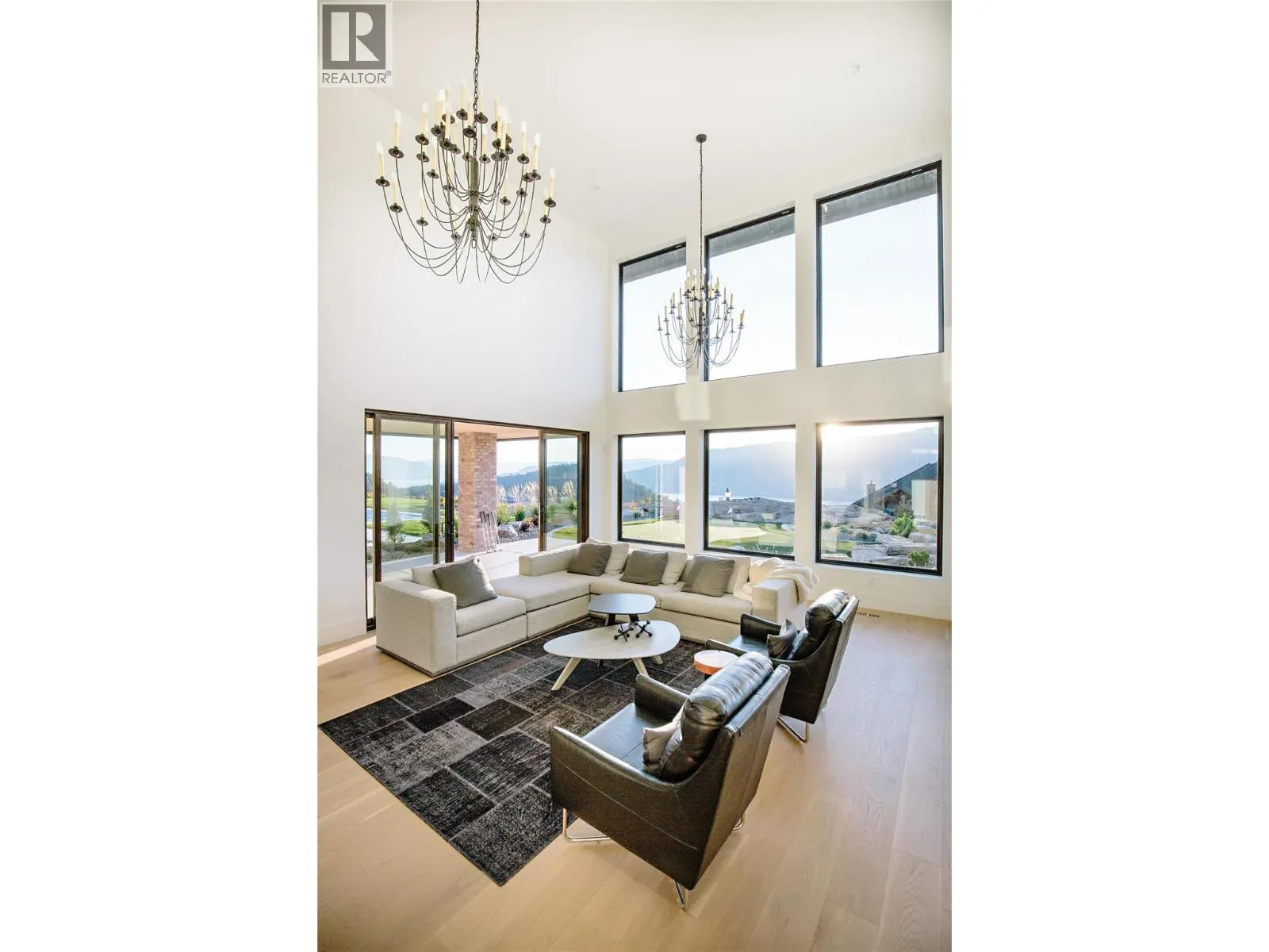 1462 Rocky Point Drive