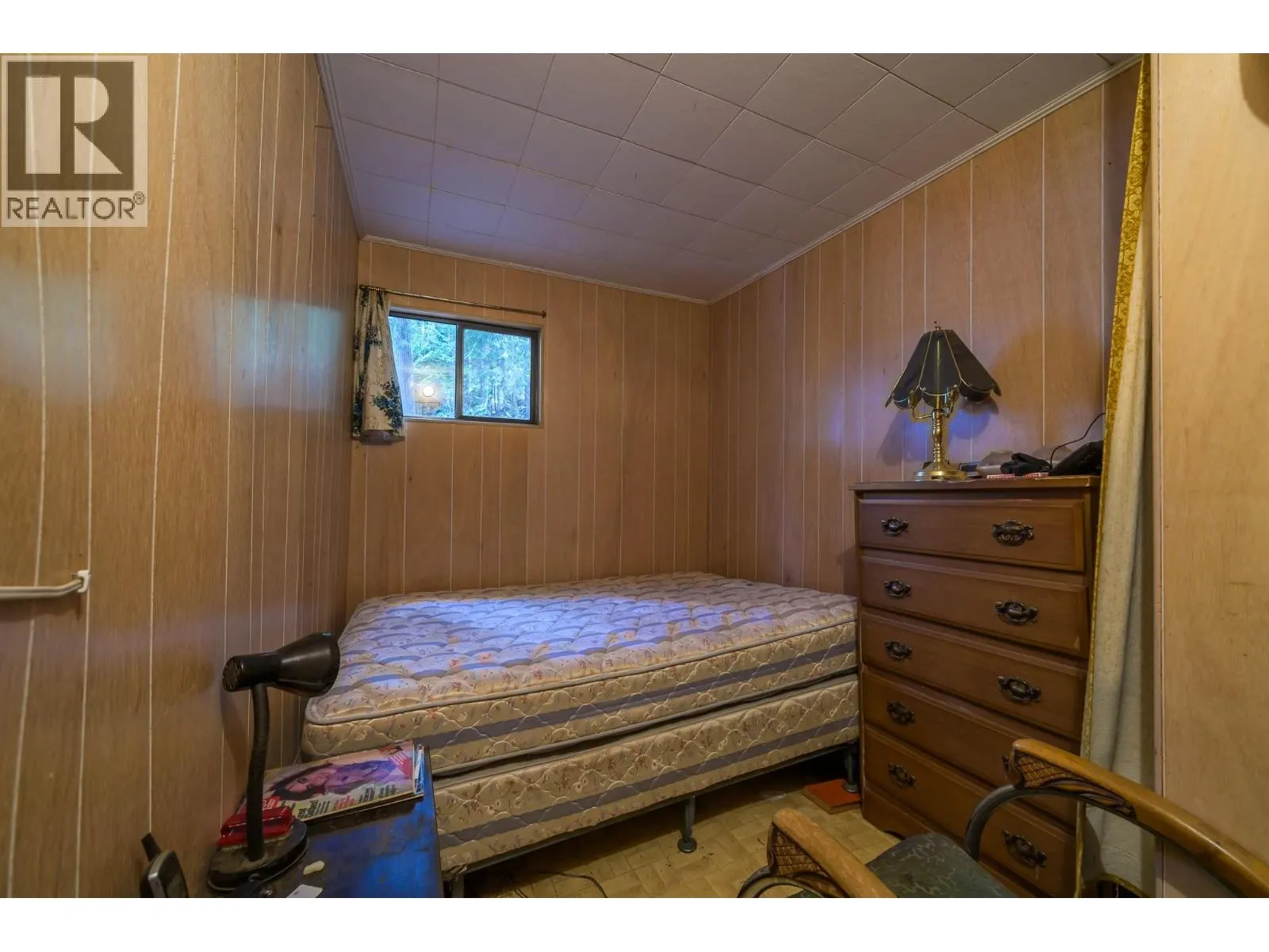 5319 EAST BARRIERE LAKE FS Road