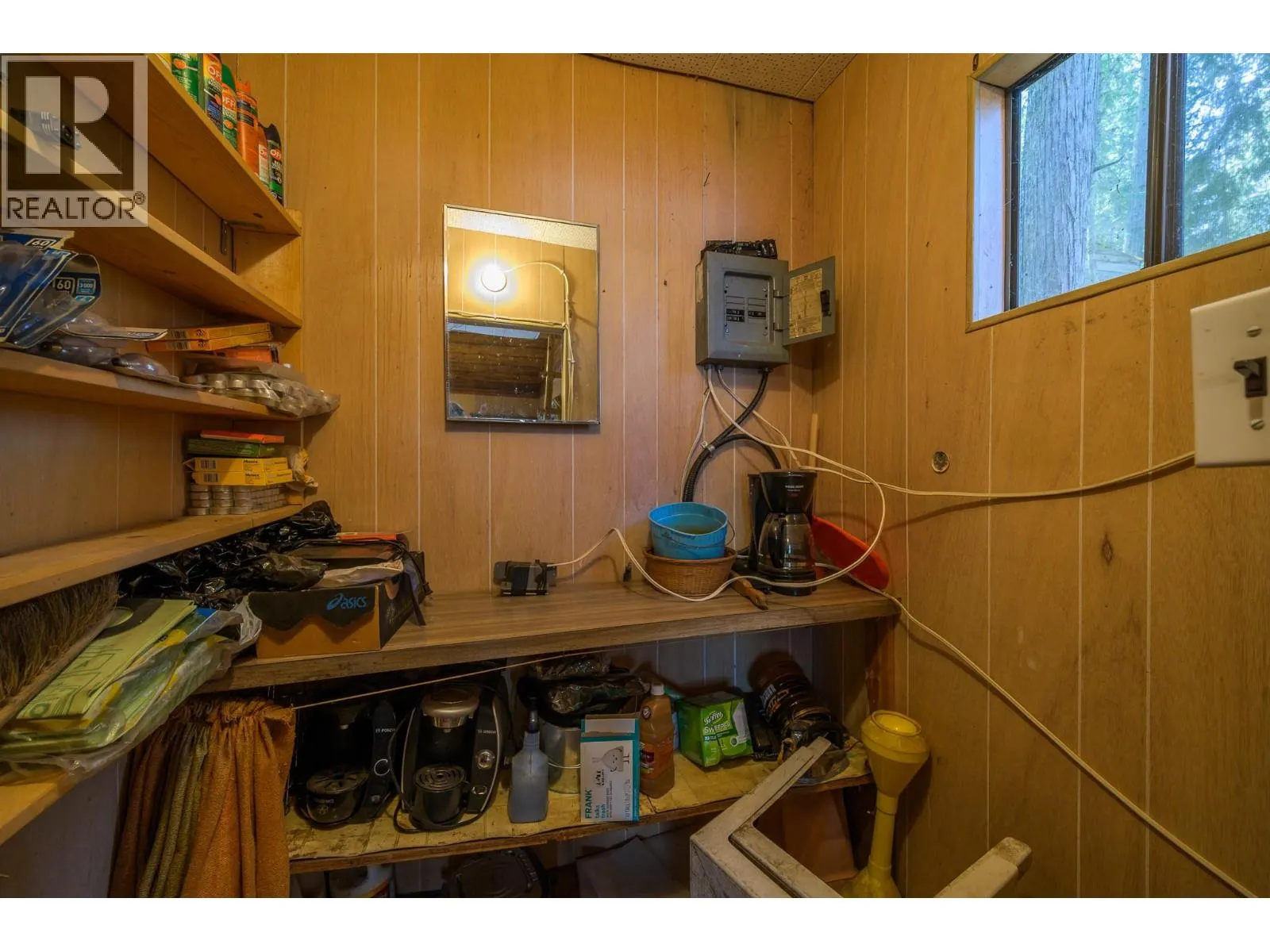5319 EAST BARRIERE LAKE FS Road