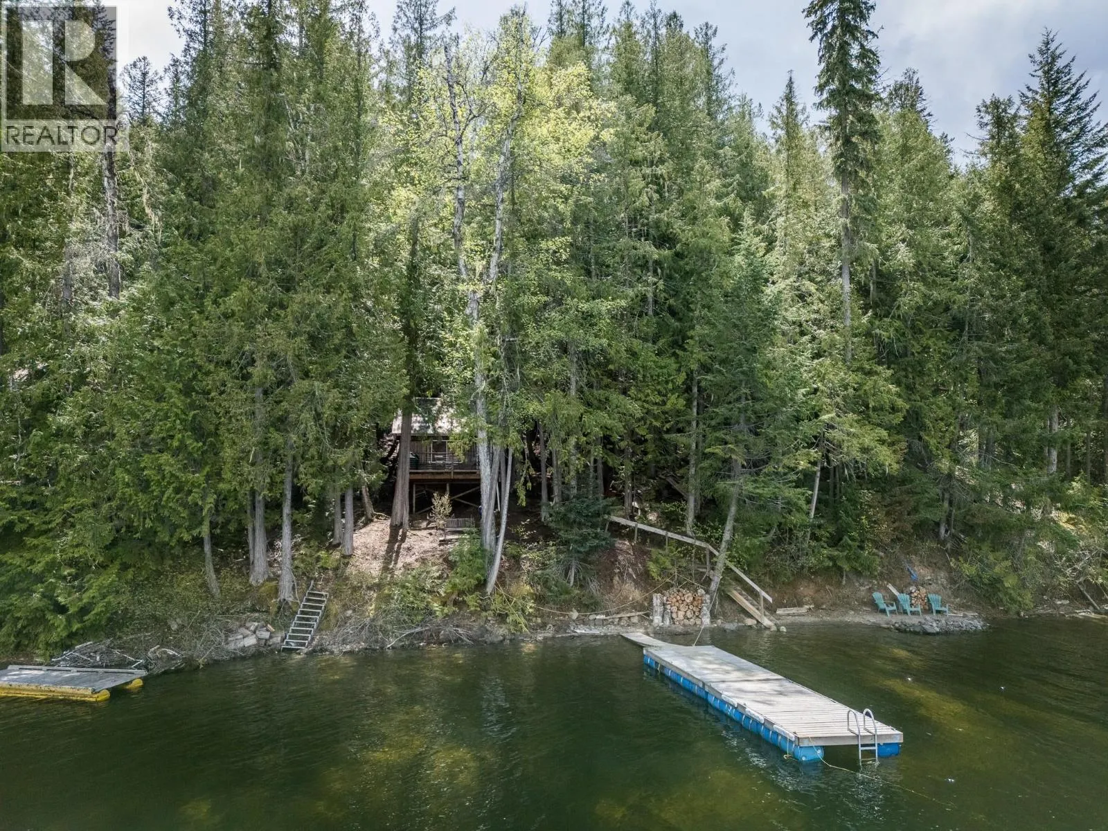 5319 EAST BARRIERE LAKE FS Road