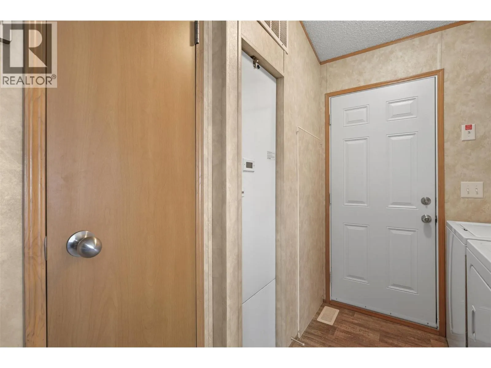 7805 DALLAS Drive Unit# 3