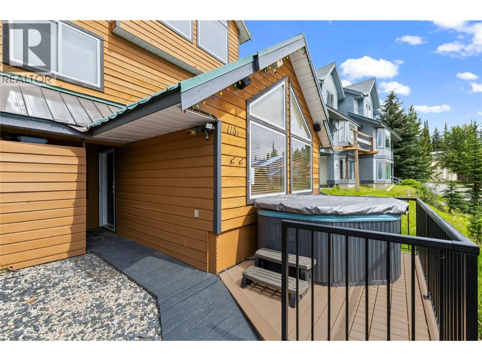 5965 Snow Pines Crescent Unit# D