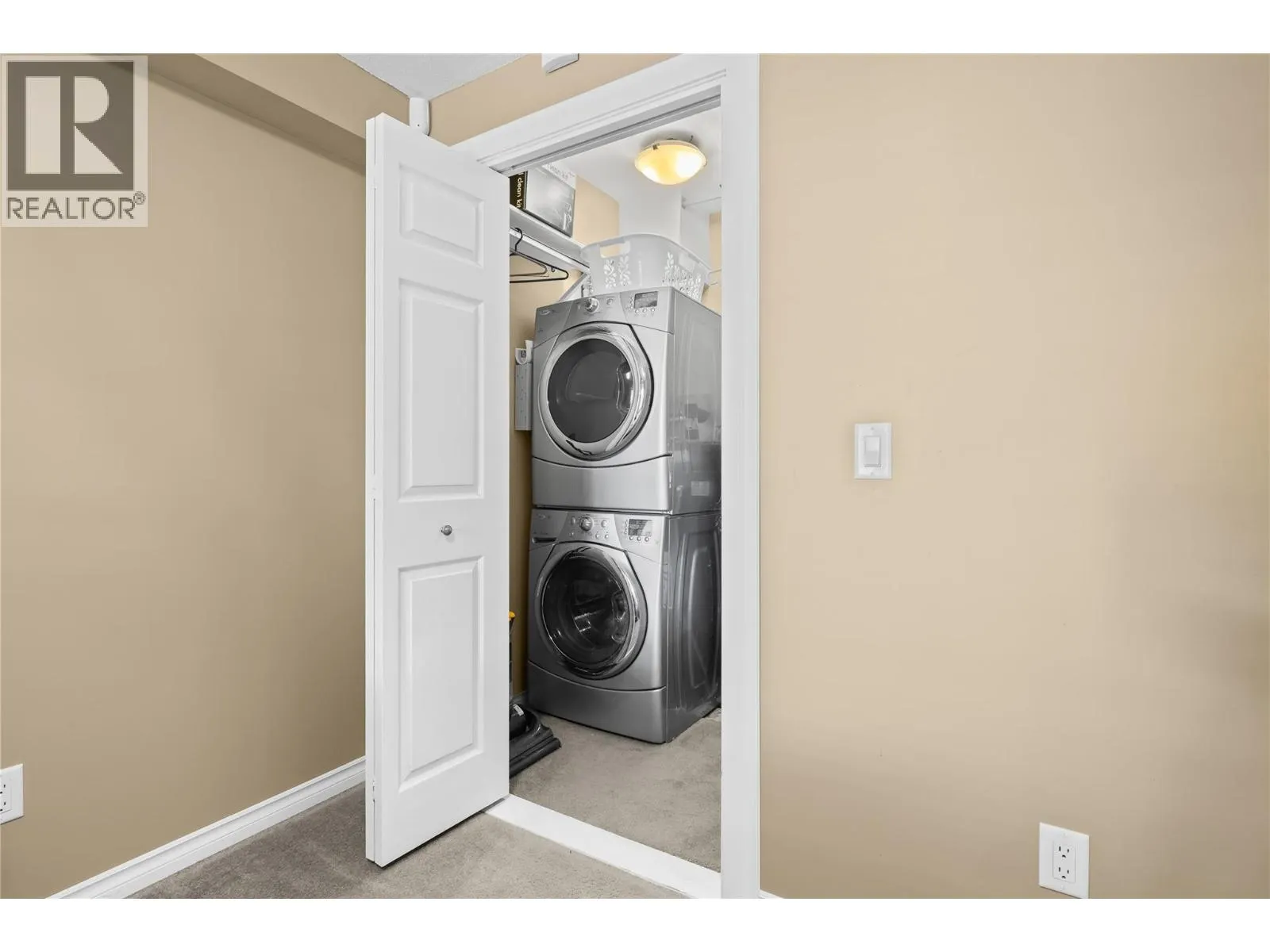 5965 Snow Pines Crescent Unit# D