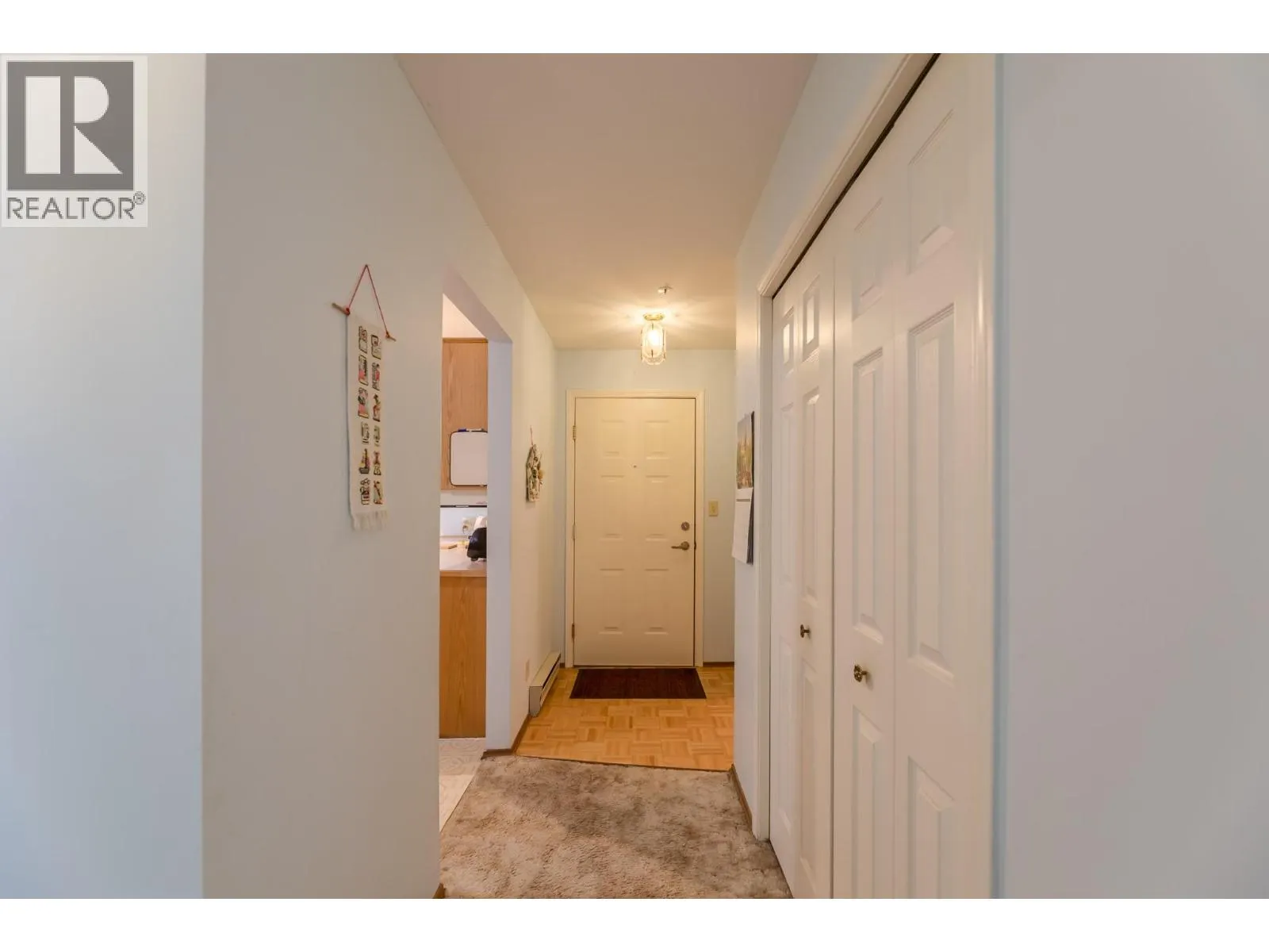 920 Argyle Street Unit# 206