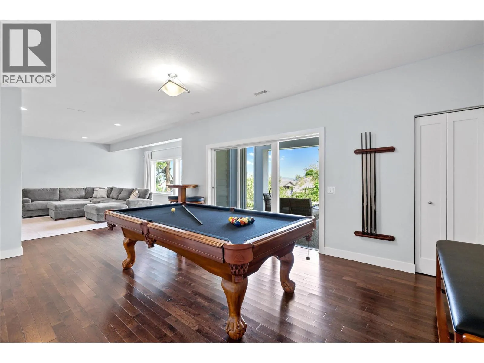 404 Quilchena Crescent