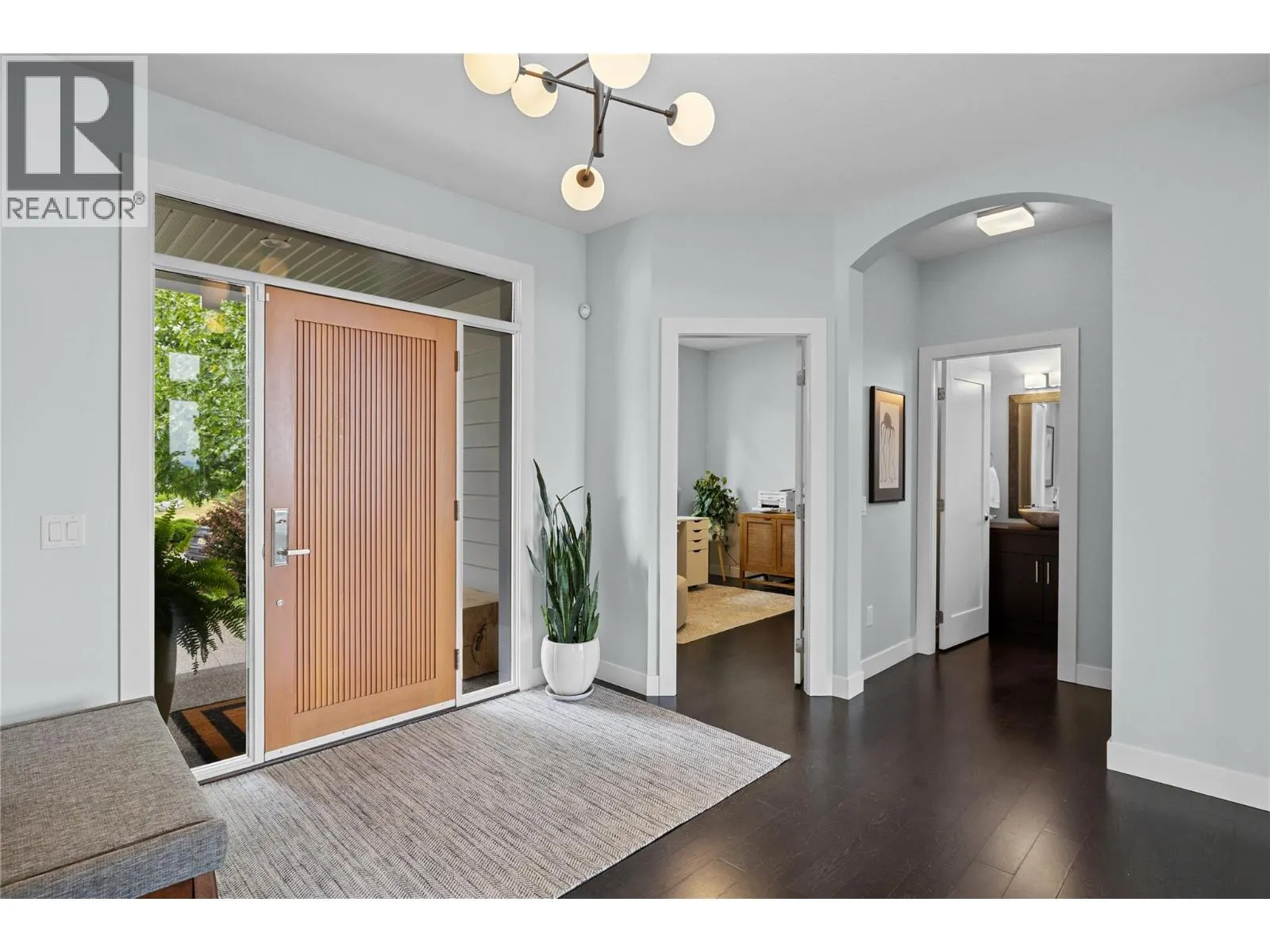 404 Quilchena Crescent