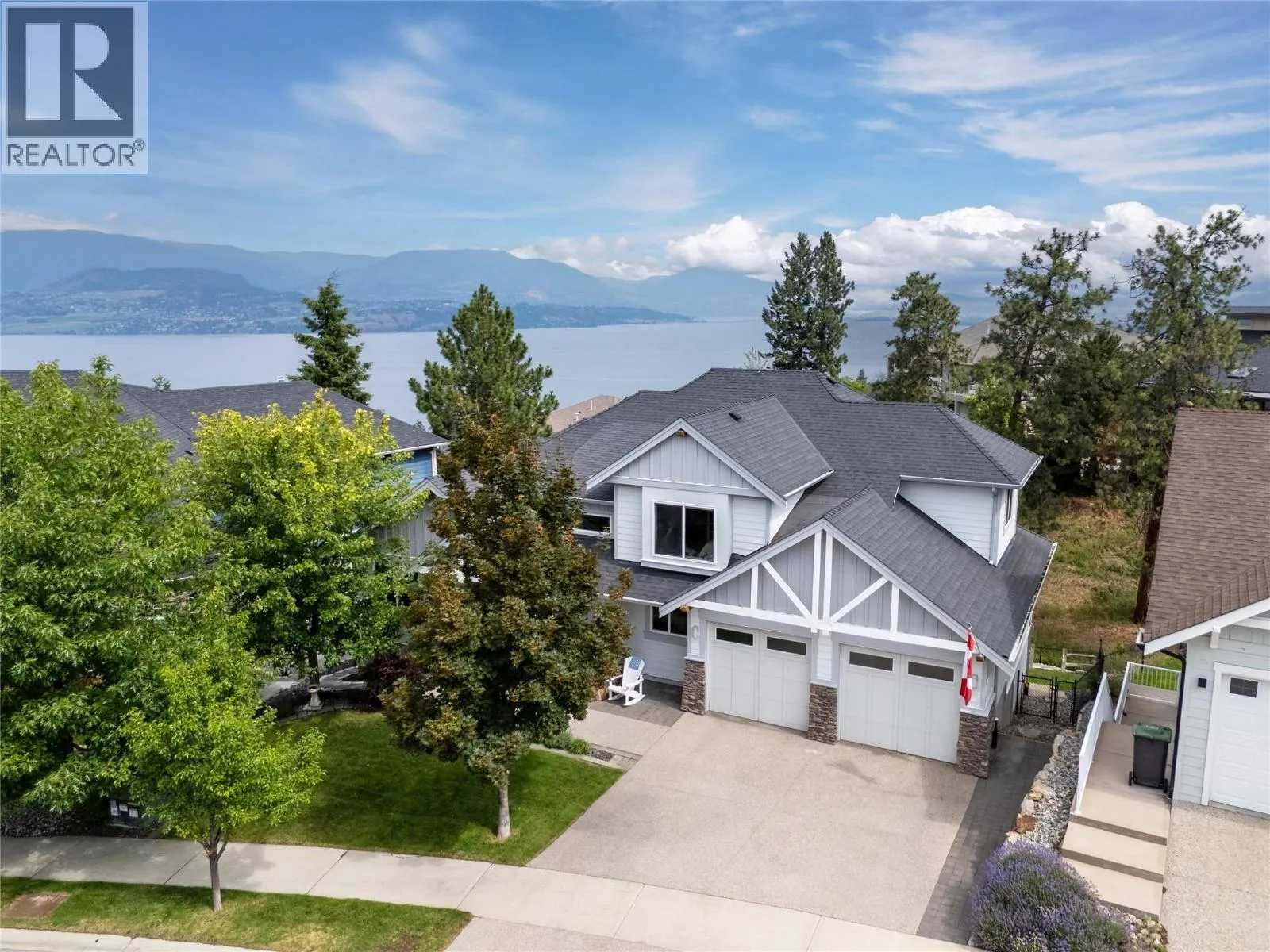 404 Quilchena Crescent