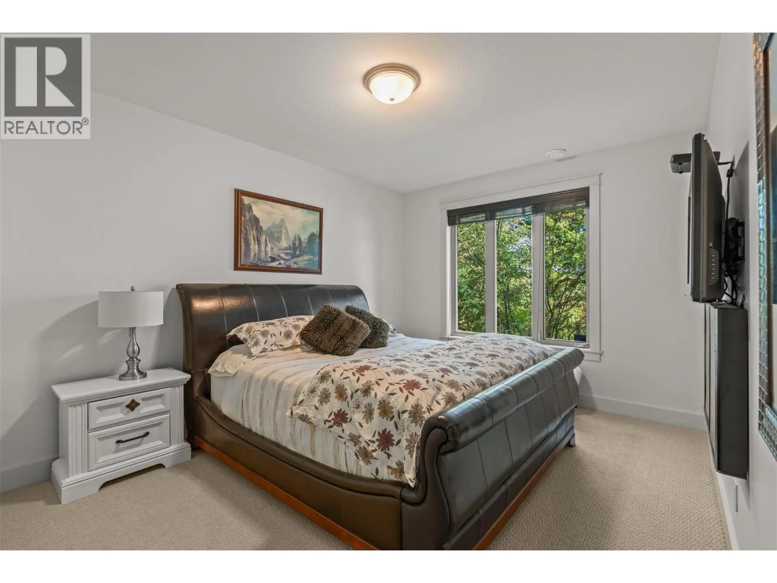 226 Dormie Place