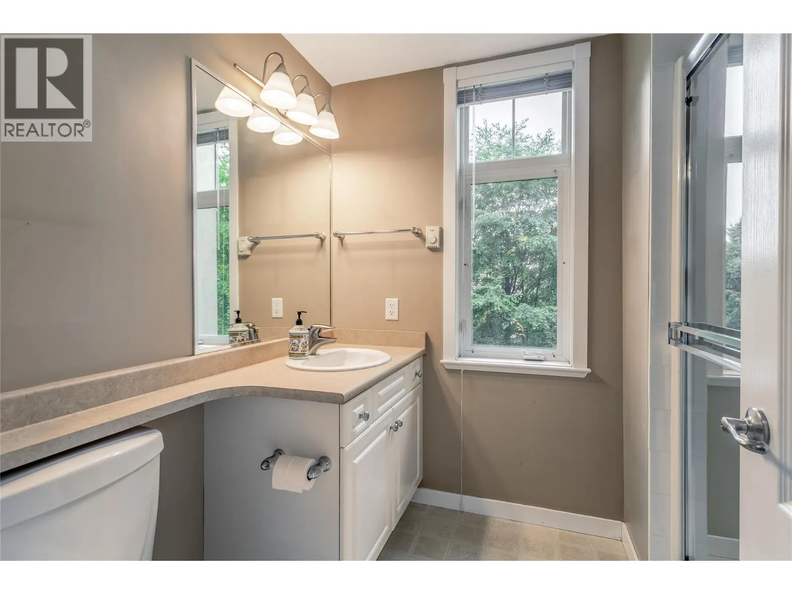 303 Whitman Road Unit# 202