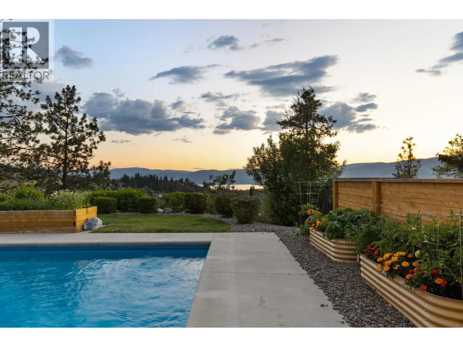 1476 Westridge Court