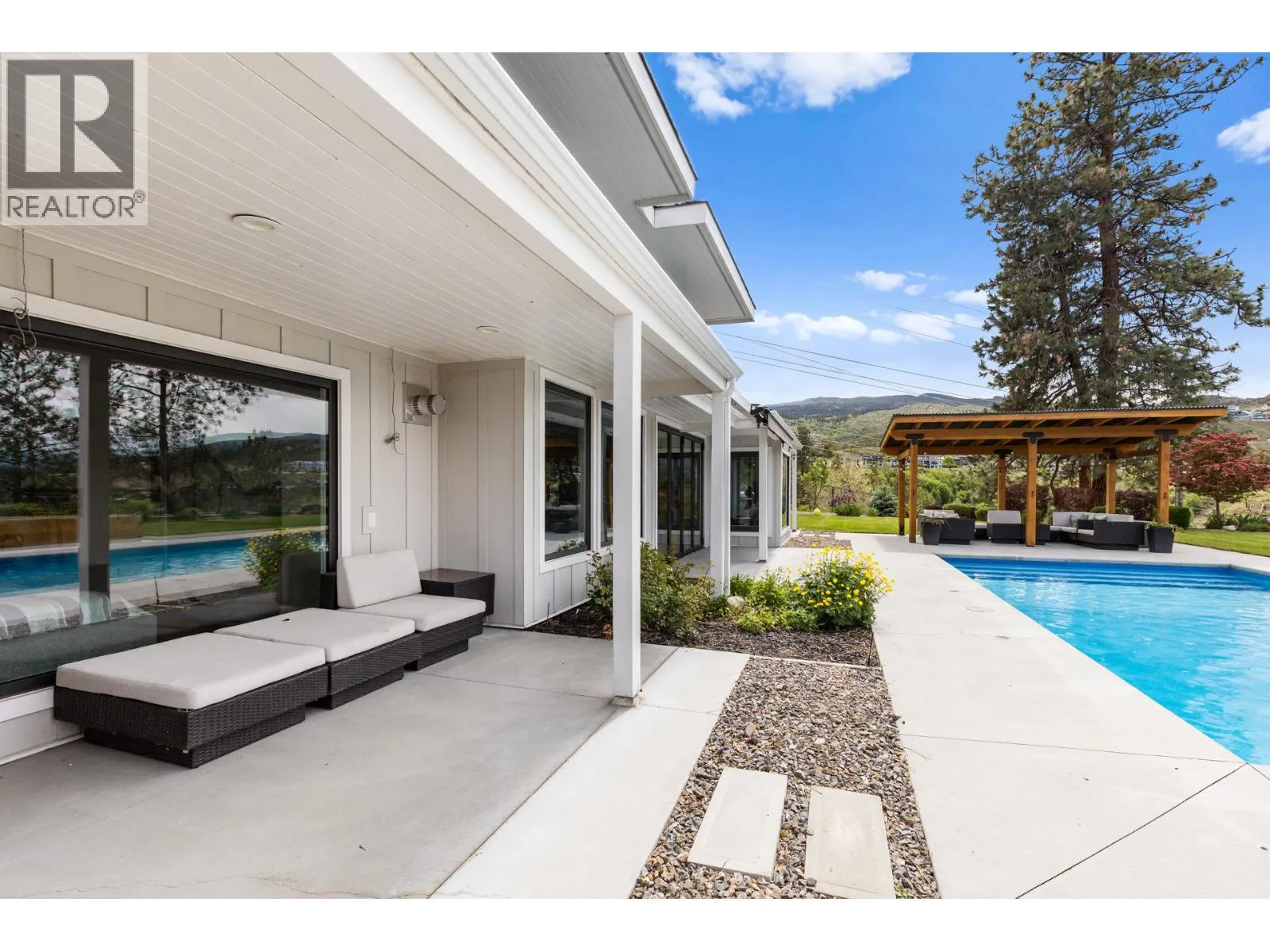 1476 Westridge Court