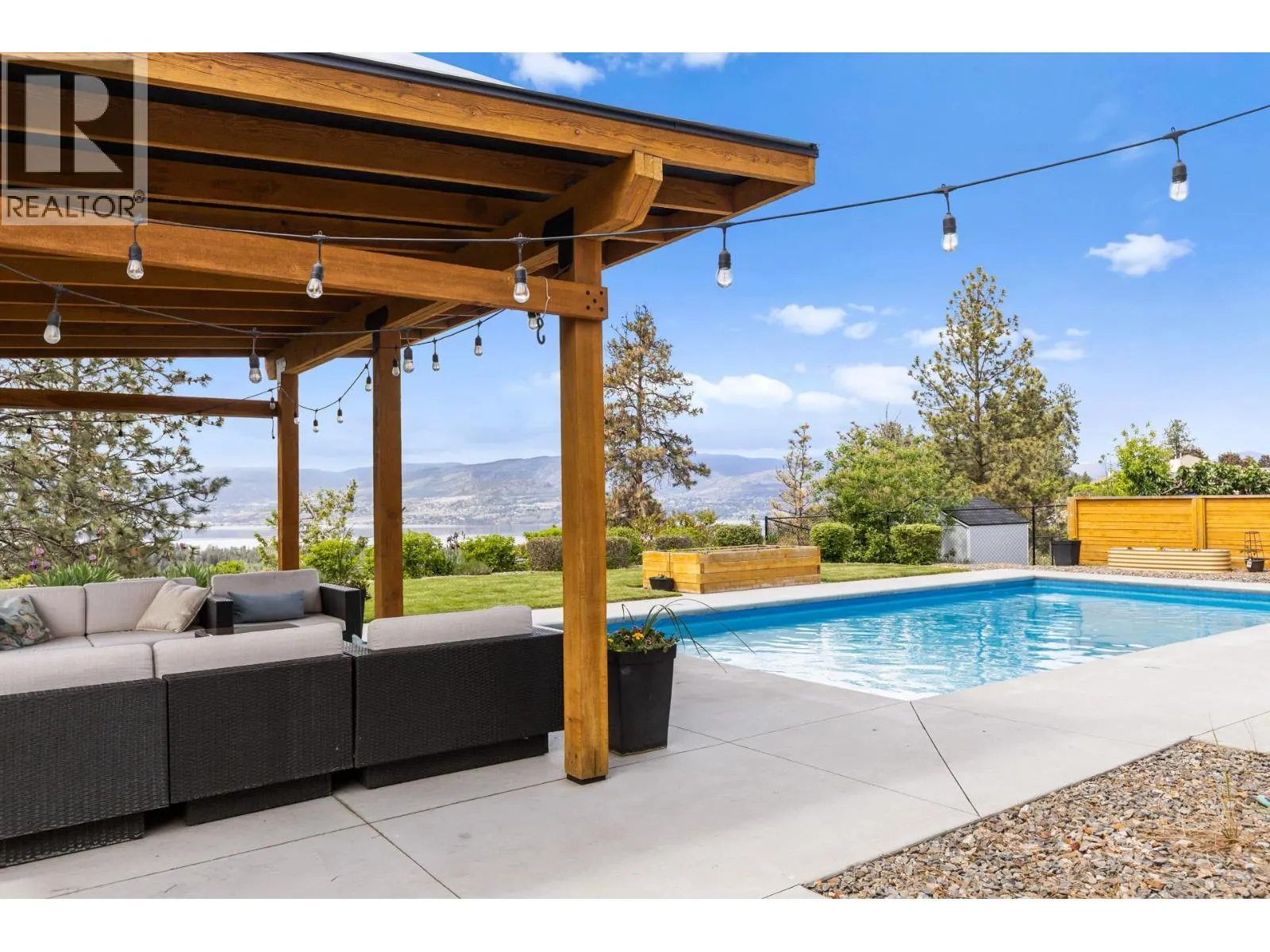 1476 Westridge Court