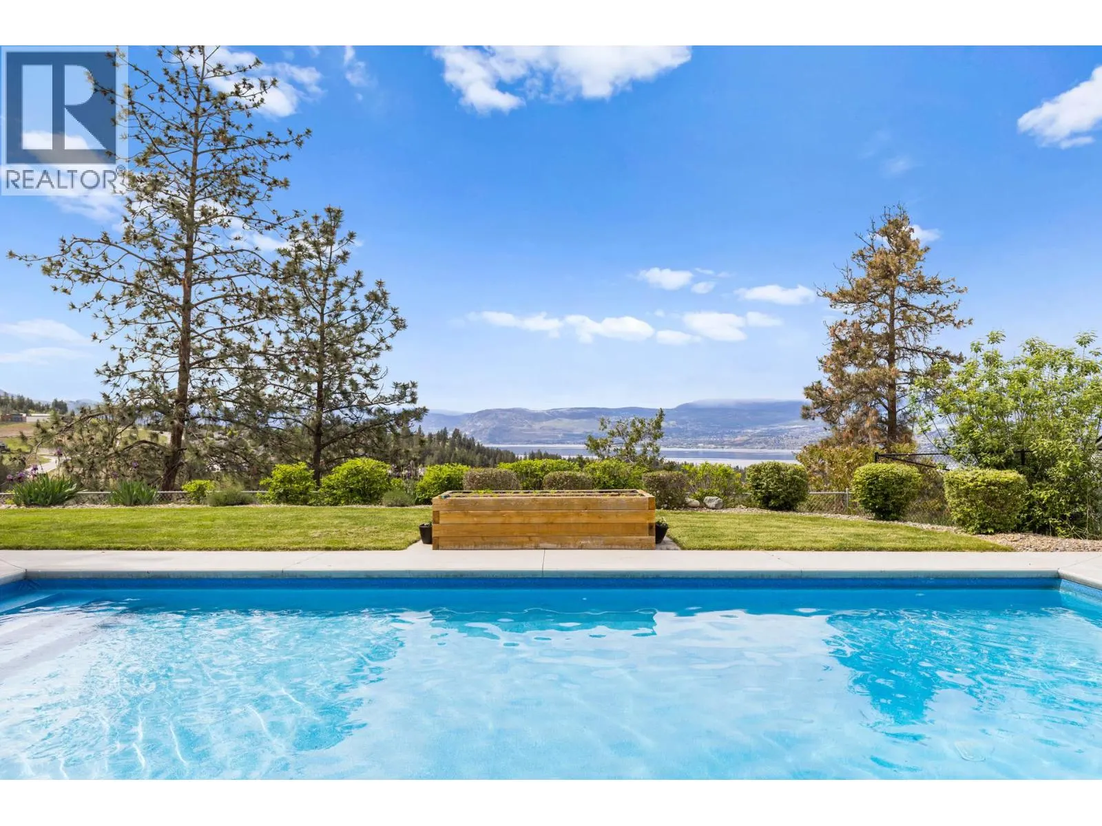 1476 Westridge Court