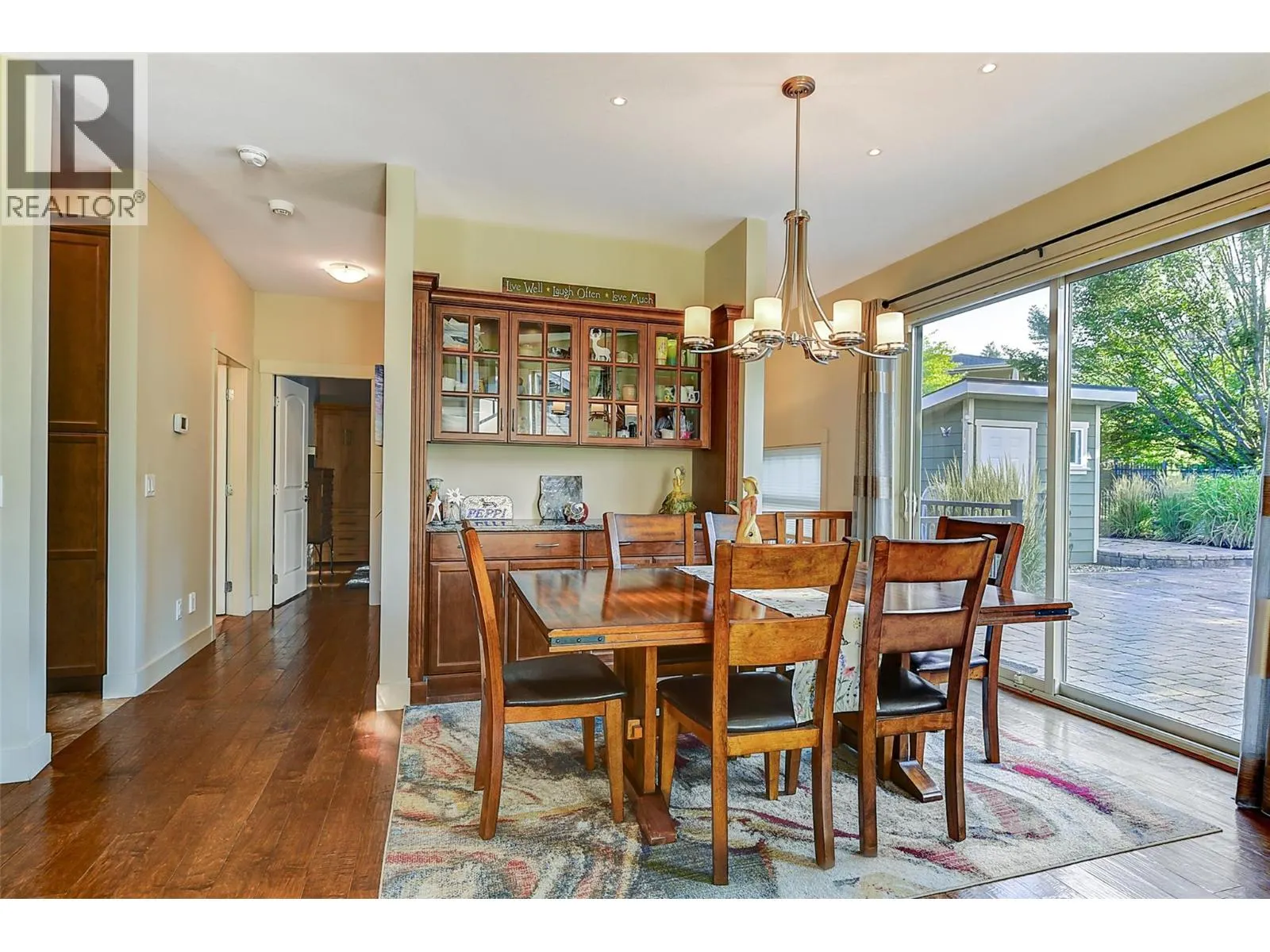 1147 Glenview Court