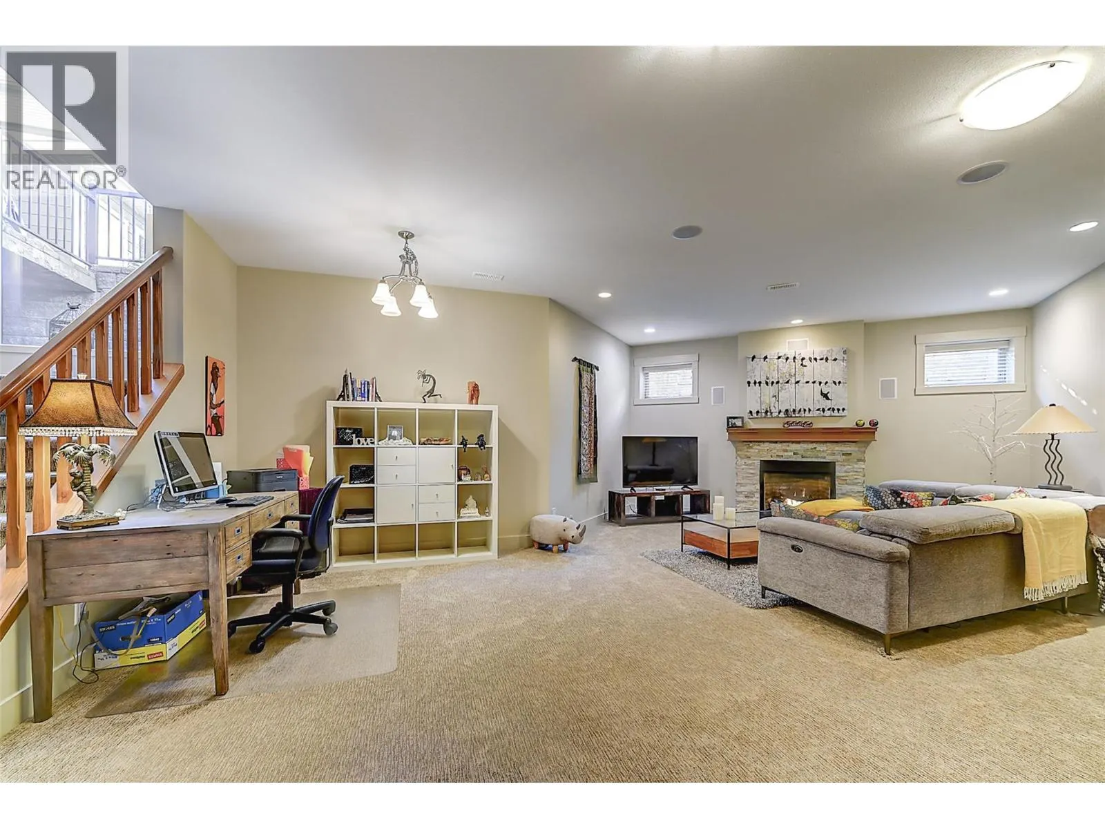 1147 Glenview Court