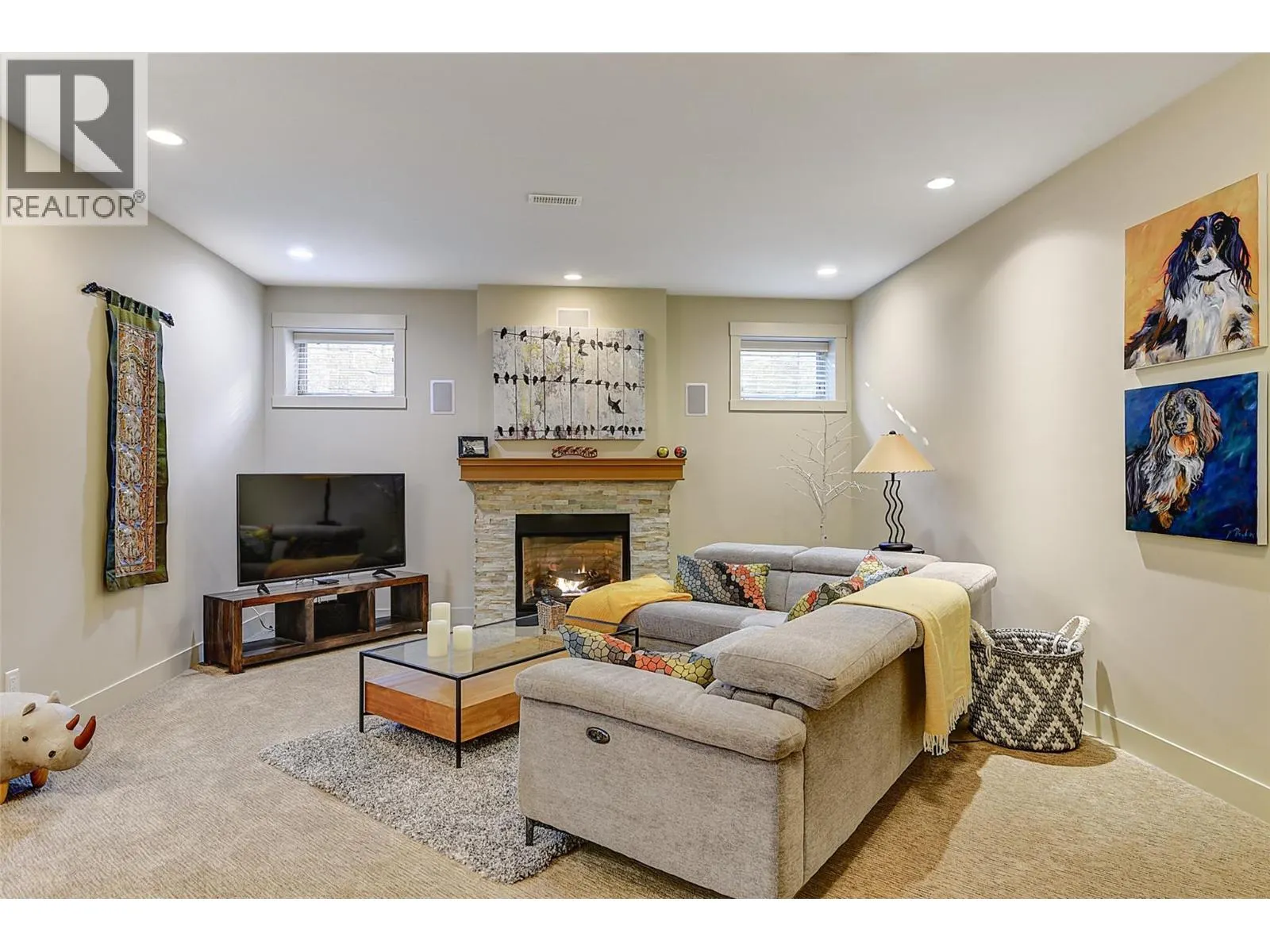 1147 Glenview Court