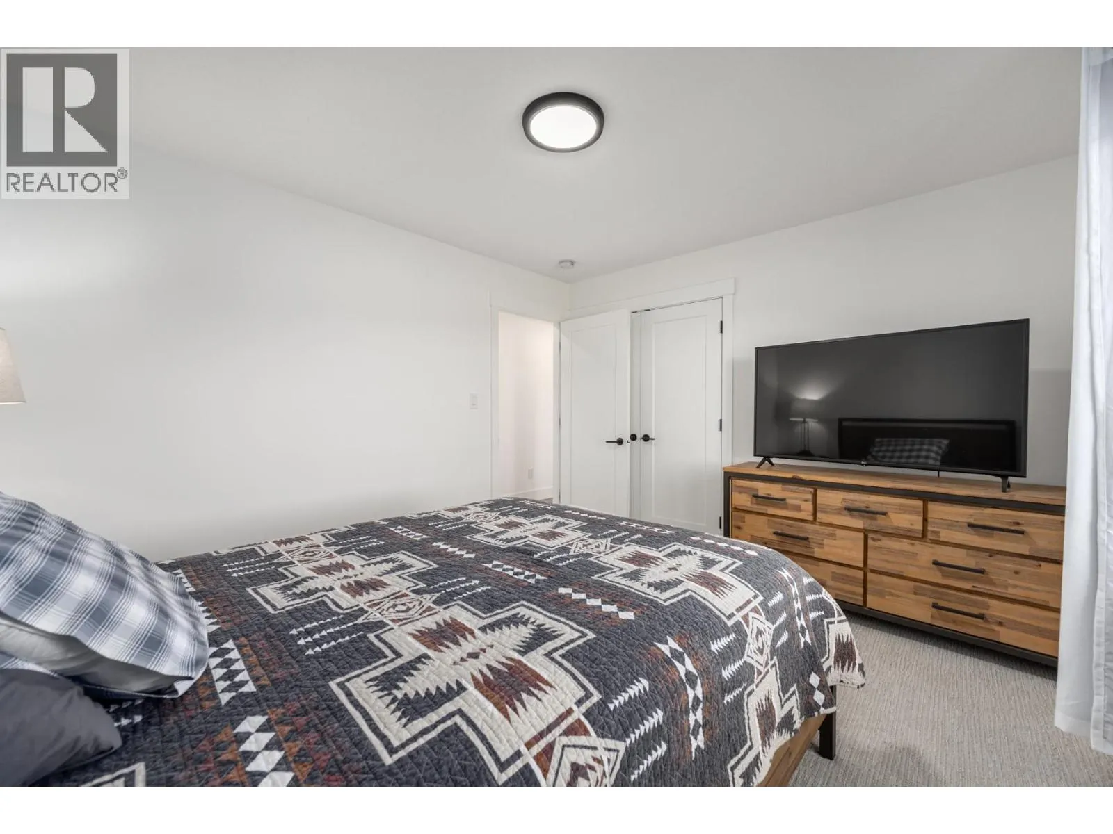 272 GOOSE LAKE Road