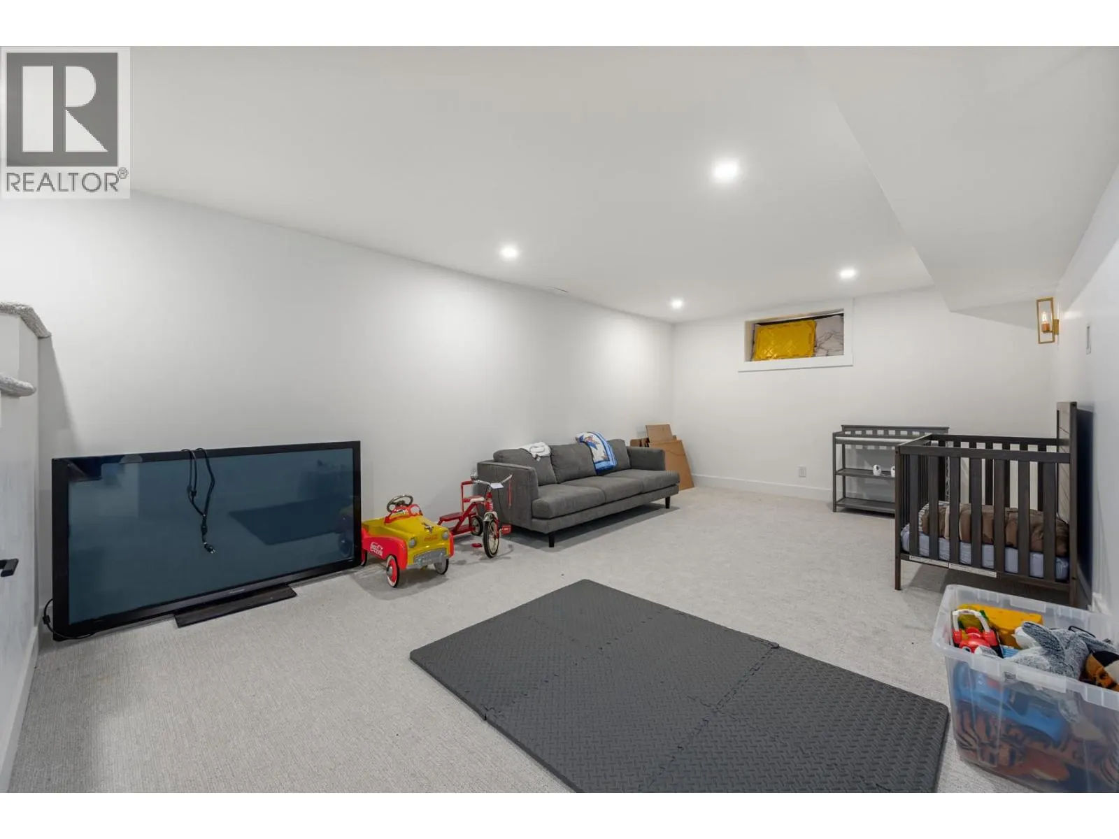 272 GOOSE LAKE Road