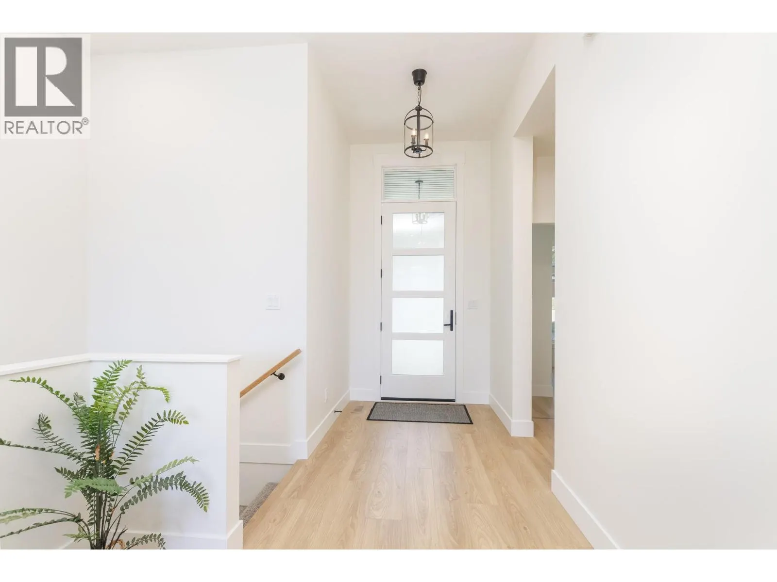 111 20 Street SE