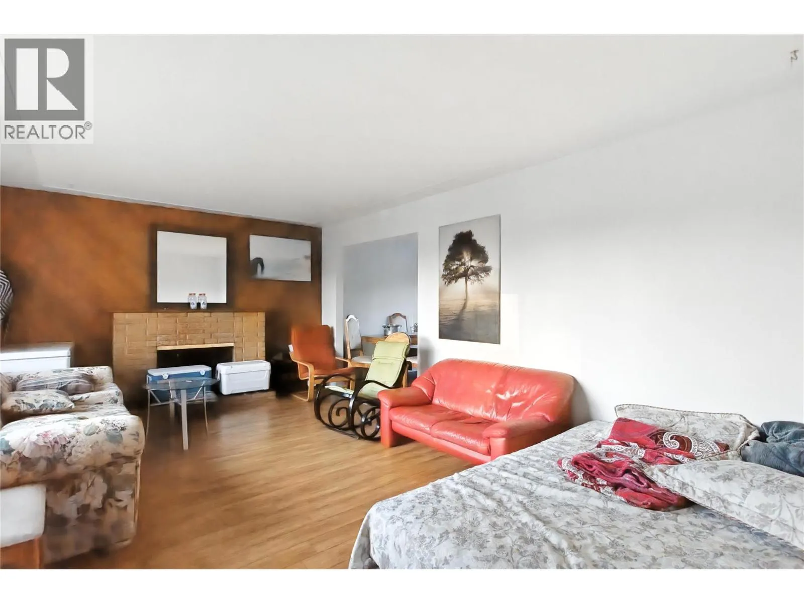 740 10th Street