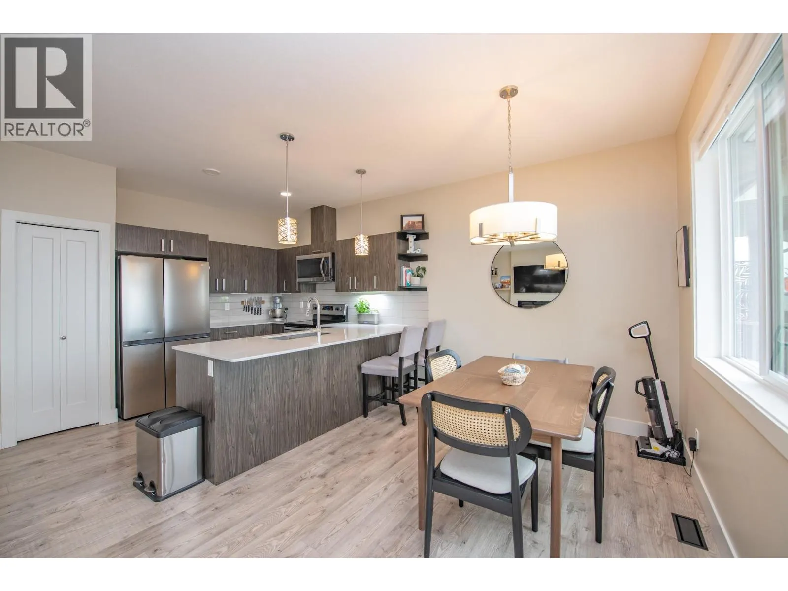 933 Mount Robson Place Unit# 32