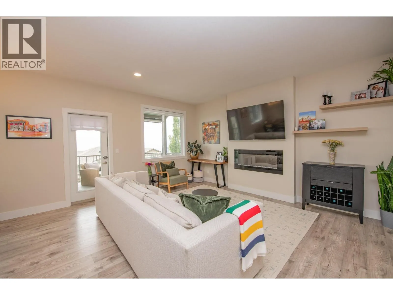 933 Mount Robson Place Unit# 32