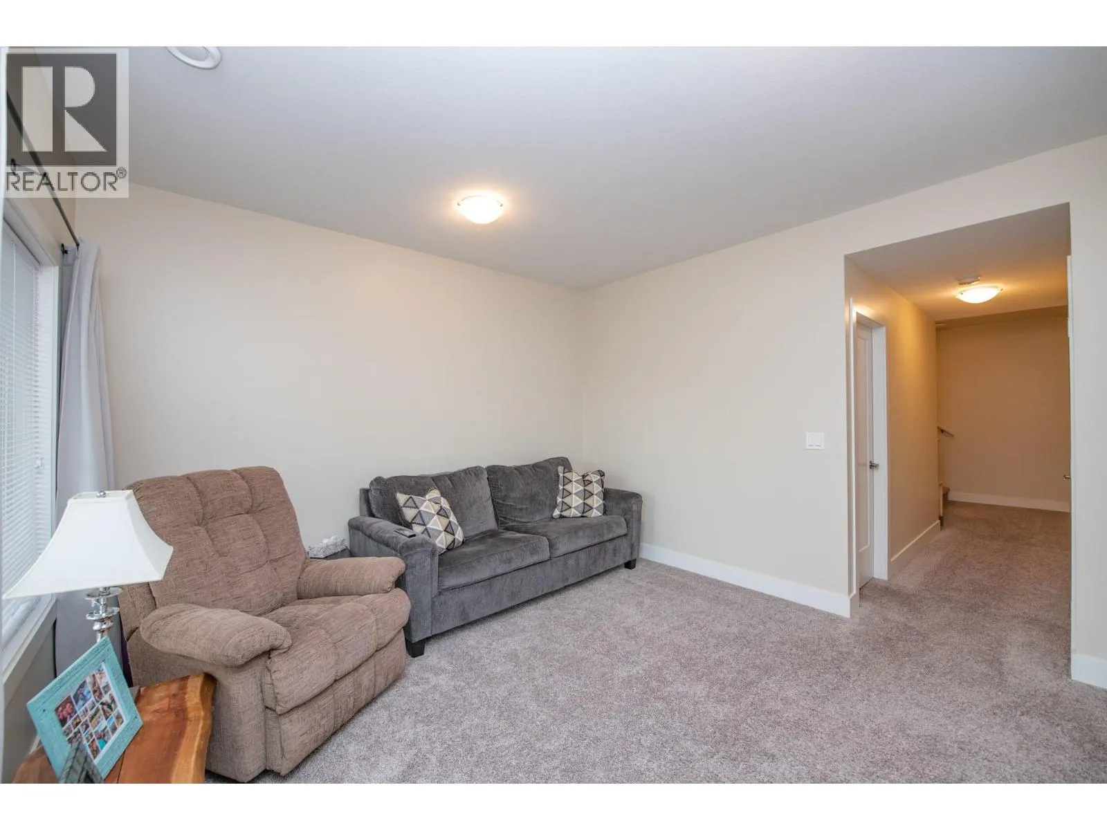 933 Mount Robson Place Unit# 32