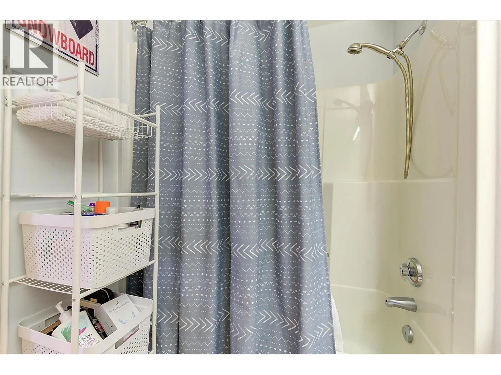 5340 Big White Road Unit# 335
